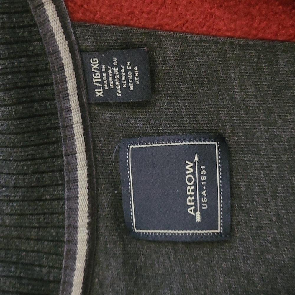 arrow Red Quarter-Zip Pullover Jacket - Picture 2 of 6